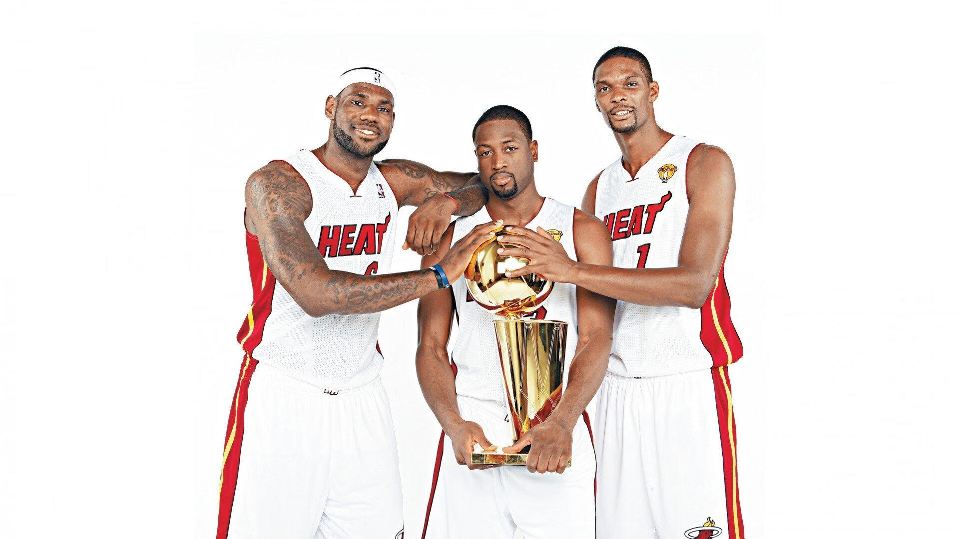 阿什拉夫冠军级表现闪耀，比利亚雷亚尔友谊赛险胜南非的战术启示